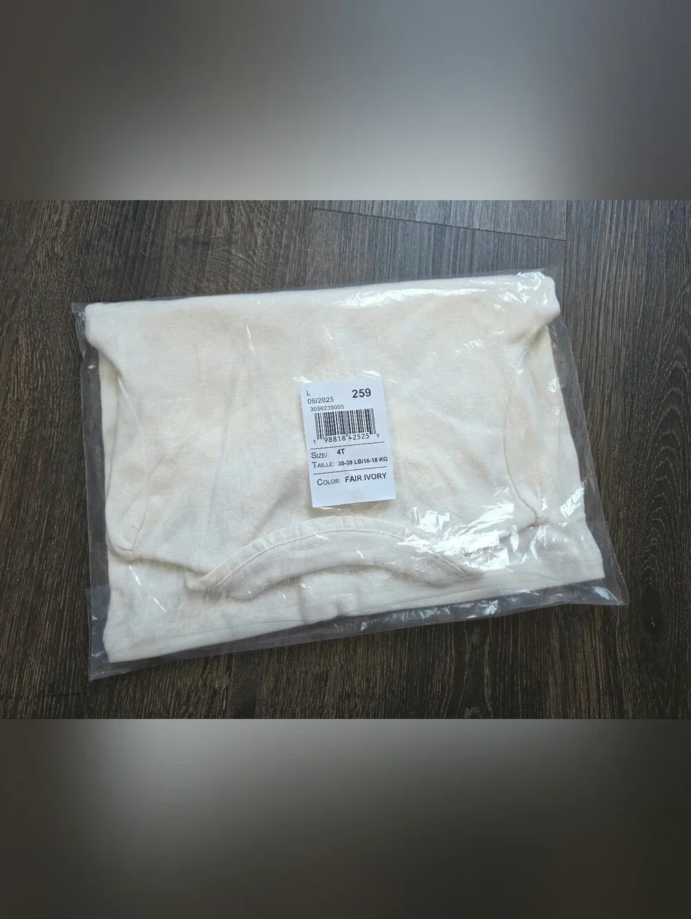 Gymboree cream-colored long sleeve ribbed Peter Pan top